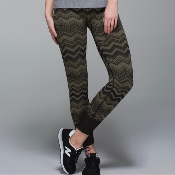 lululemon athletica Pants - Lululemon Ebb to Street Pant lululemon athletica Pants - Lululemon Ebb to Street Pant